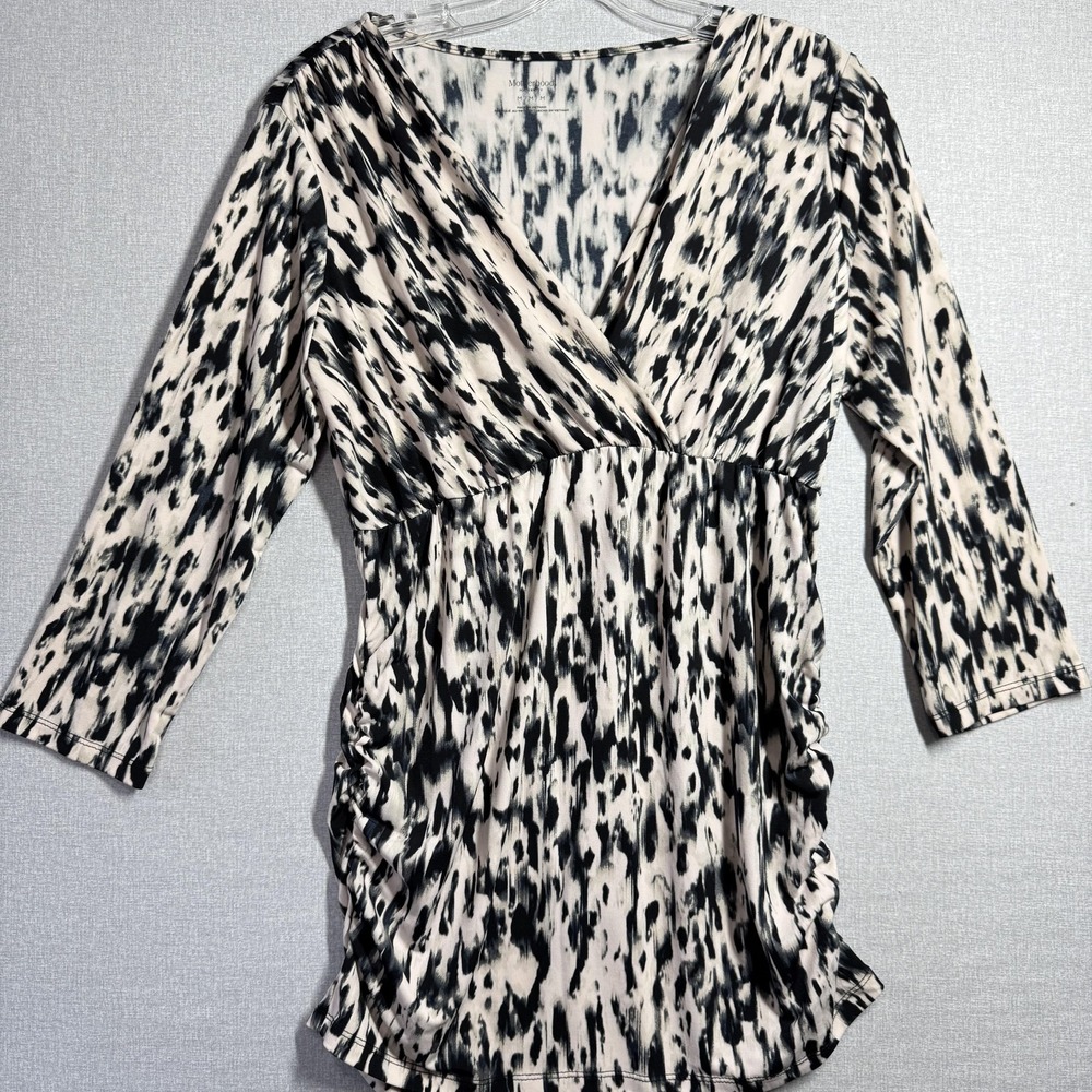 Motherhood Maternity Blouse Womens‎ M Animal Print V Neck 3/4 Sleeve Tunic Top